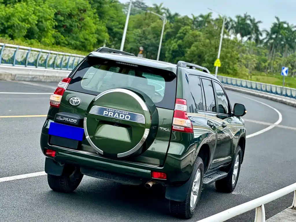 Toyota Prado — миниатюра 7