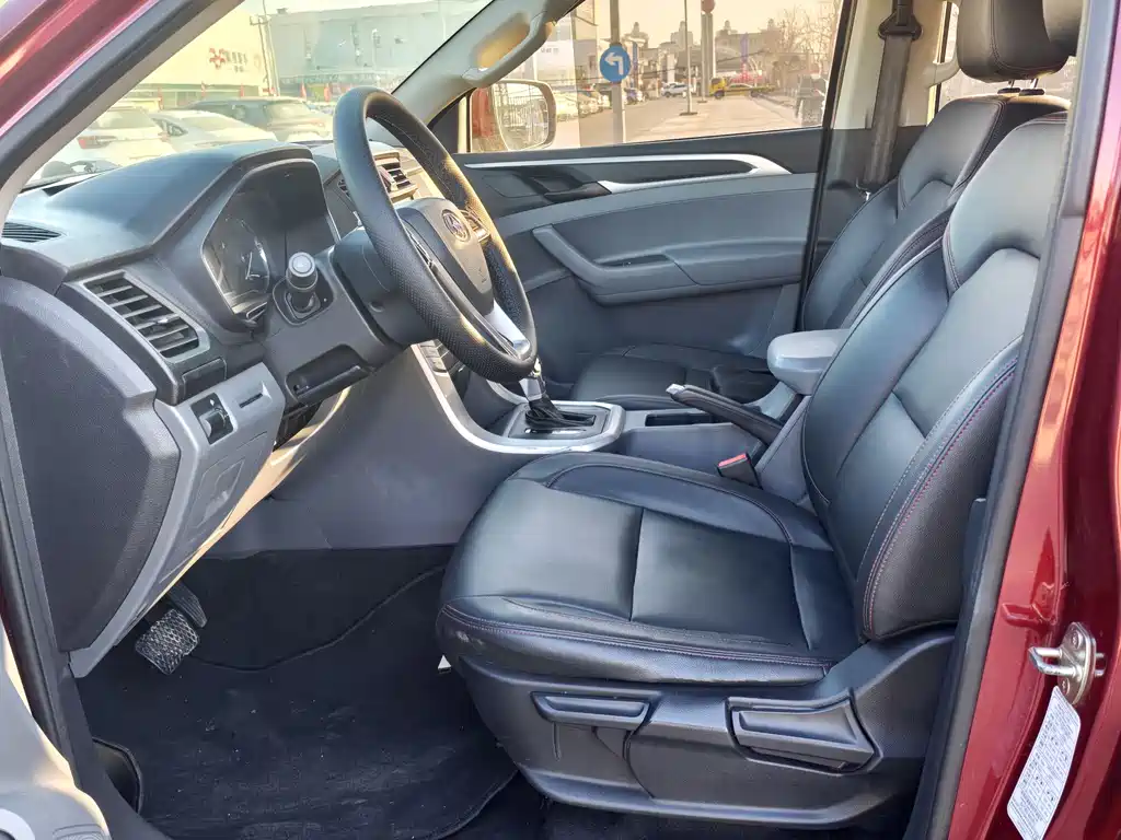 SAIC MAXUS CHASE T60