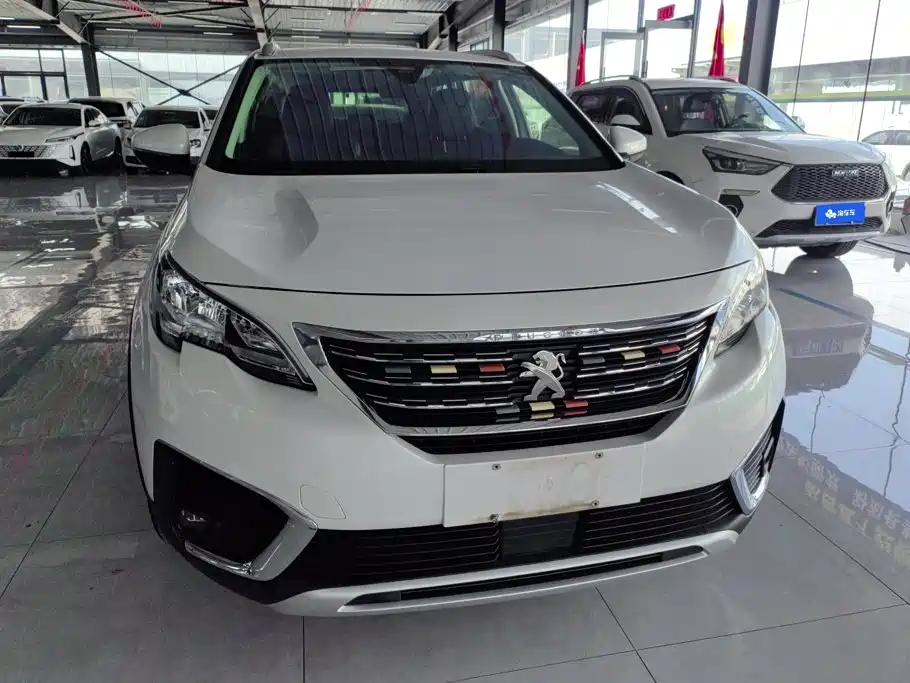 Peugeot 5008 — миниатюра 2