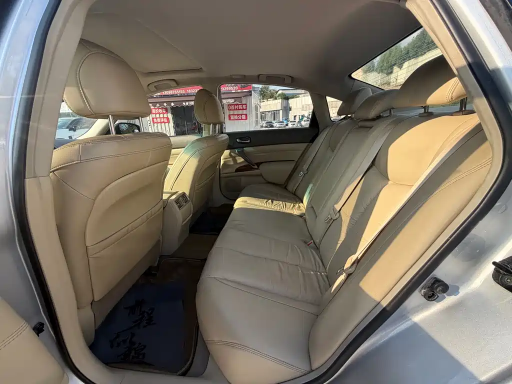 Nissan Teana — миниатюра 9
