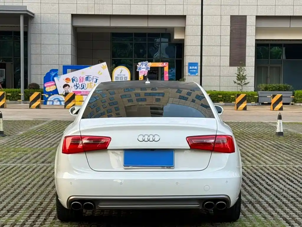 Audi A6L — миниатюра 5