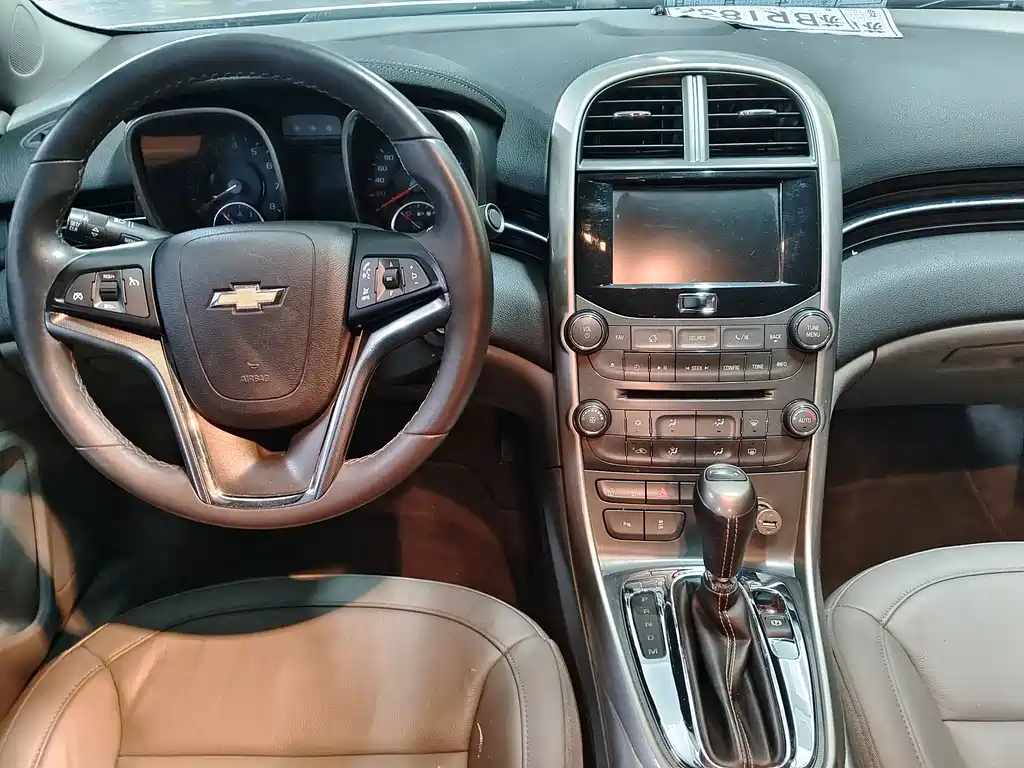 Chevrolet Malibu — миниатюра 11
