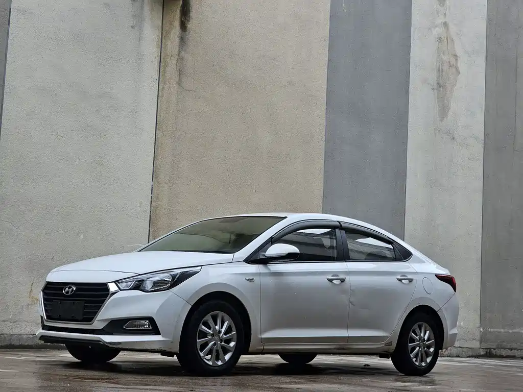 Hyundai Verna 2018