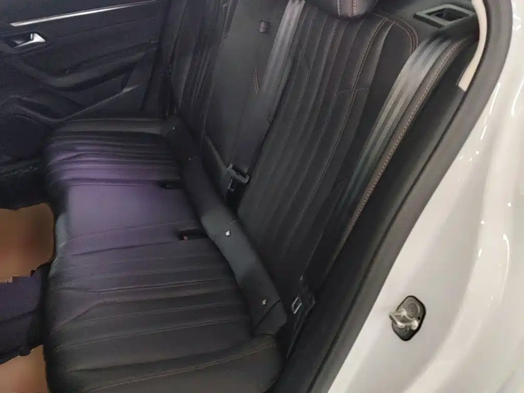 Peugeot 508 — миниатюра 17