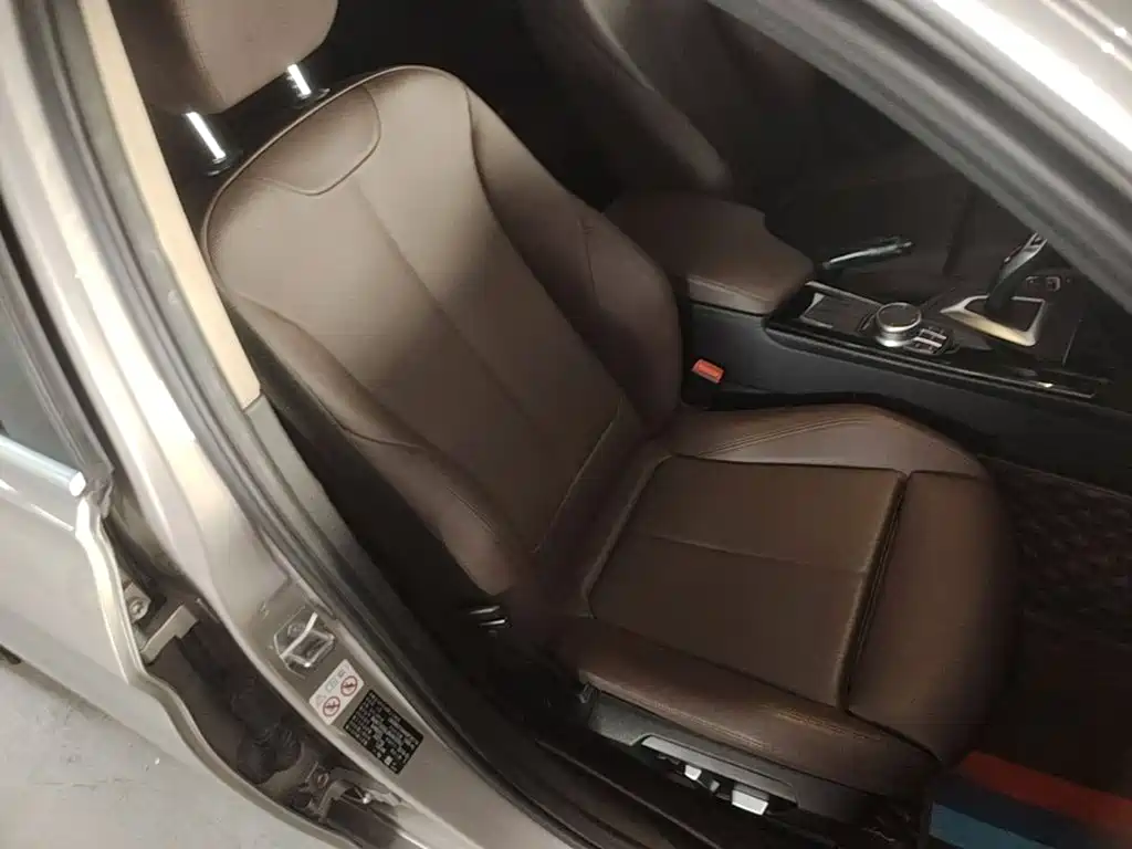 BMW 3 Series — миниатюра 25