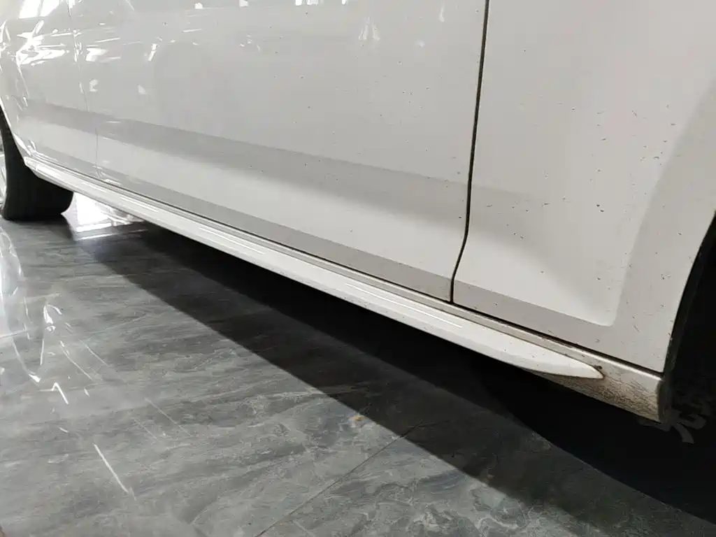 Audi A4L — миниатюра 21