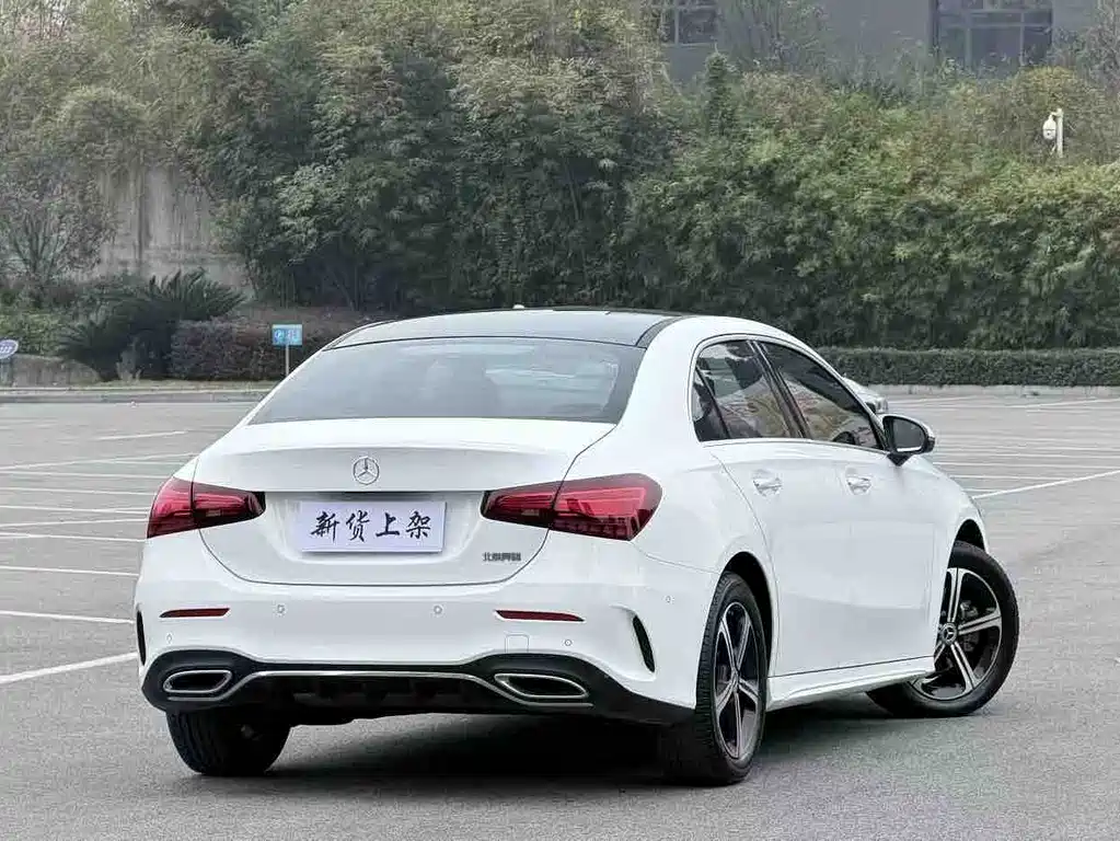 Mercedes-Benz A-Class — миниатюра 8