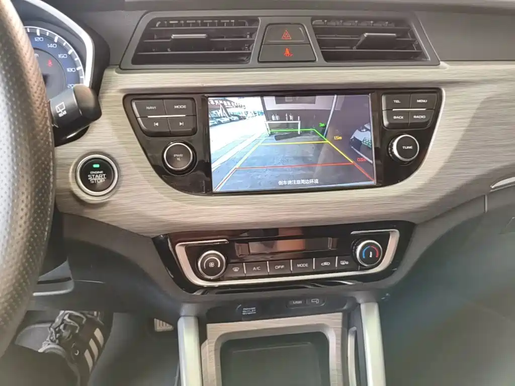 Geely Vision X3 — миниатюра 13