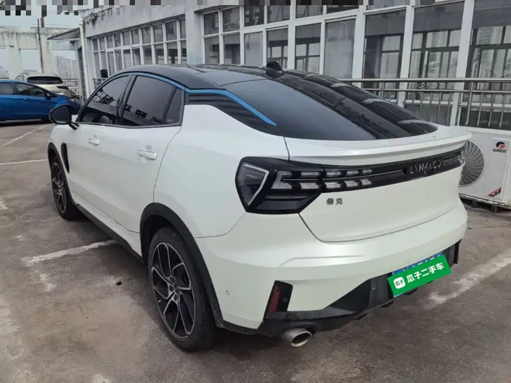 Lynk & Co 05 — миниатюра 5