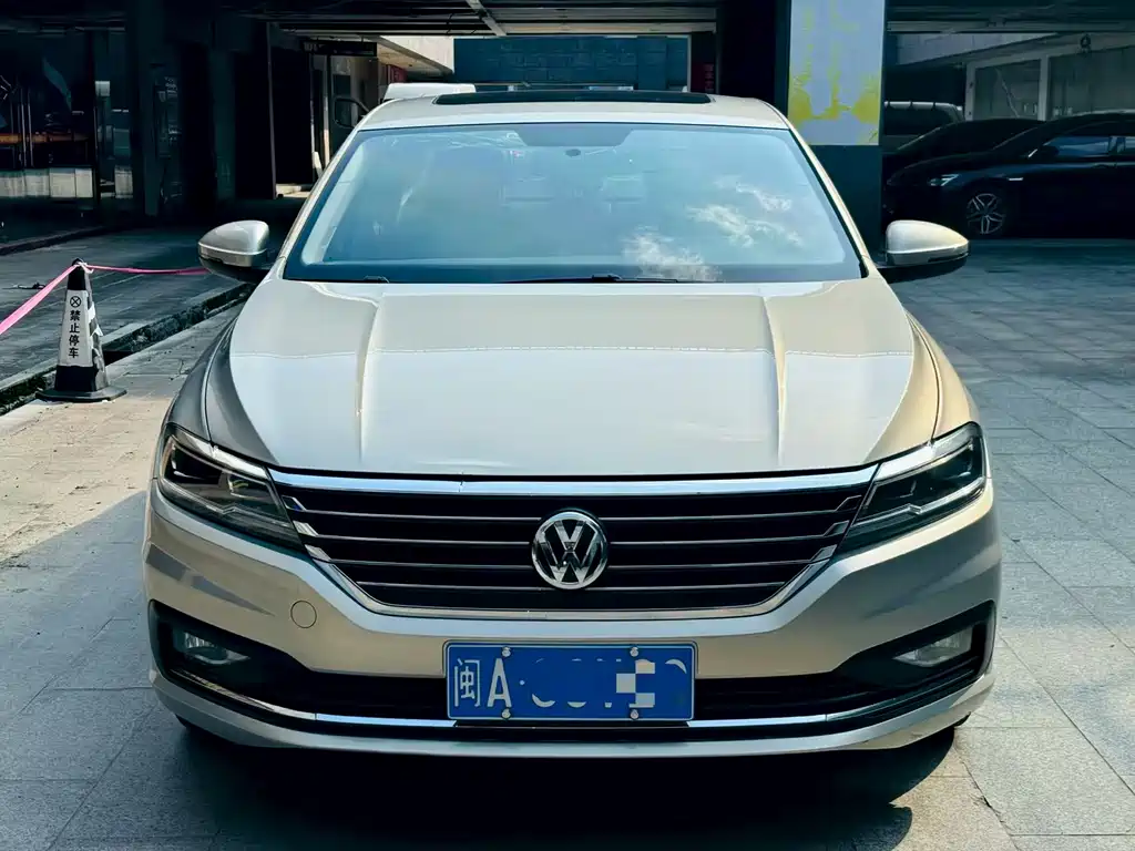 Volkswagen Lavida — миниатюра 2