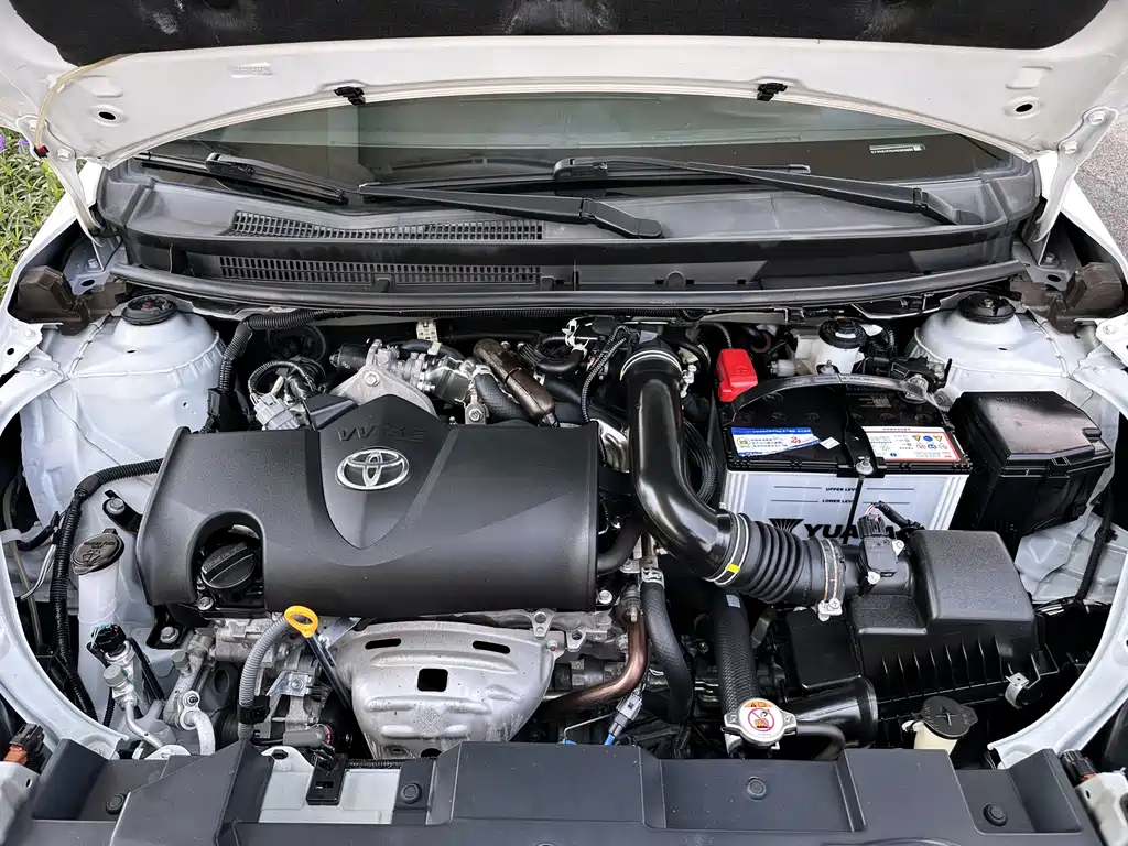 Toyota Yaris L — миниатюра 28