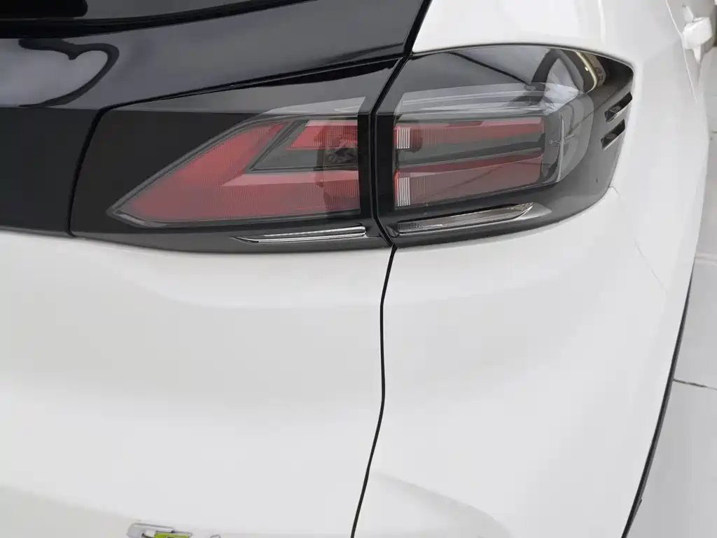 Changan New Energy E-Pro — миниатюра 19