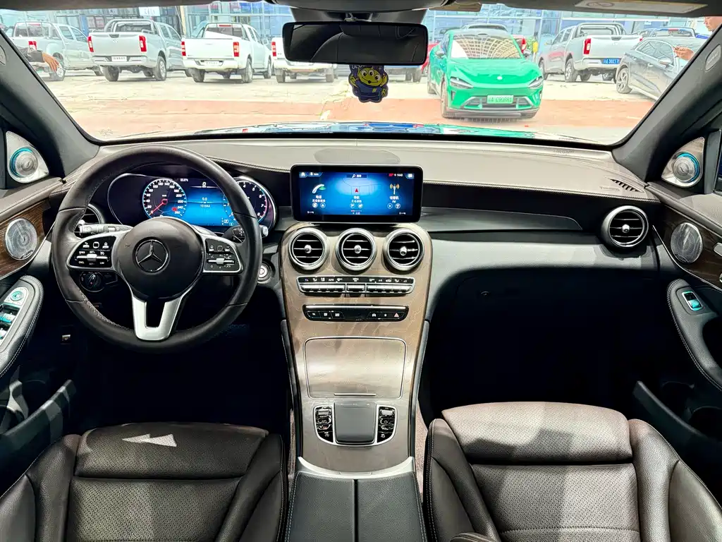 Mercedes-Benz GLC 2020 GLC 300 L 4MATIC