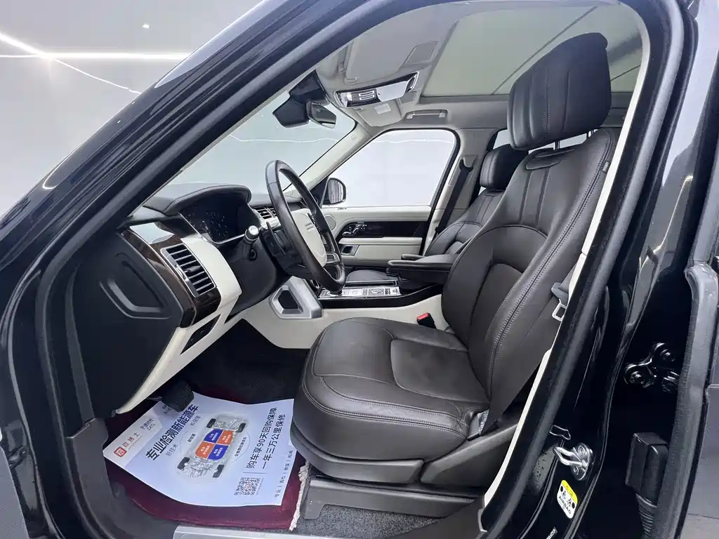 Land Rover Range Rover — миниатюра 19