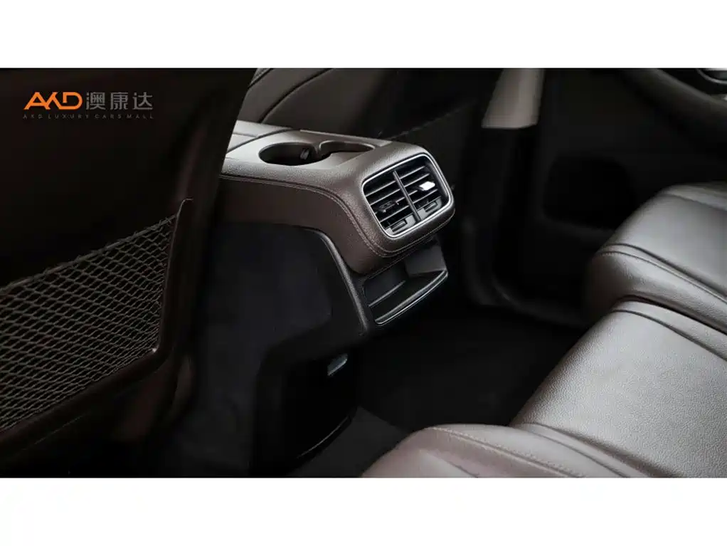 Mercedes-Benz GLE (Import) — миниатюра 9