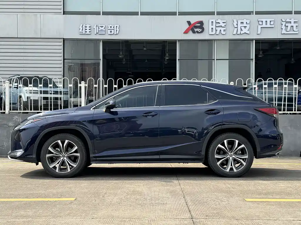 Lexus RX — миниатюра 9
