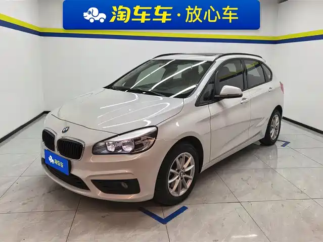 BMW  2 SERIES STATION WAGON 2017