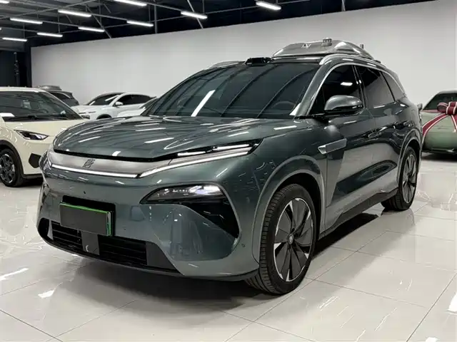 2025 BYD Tang