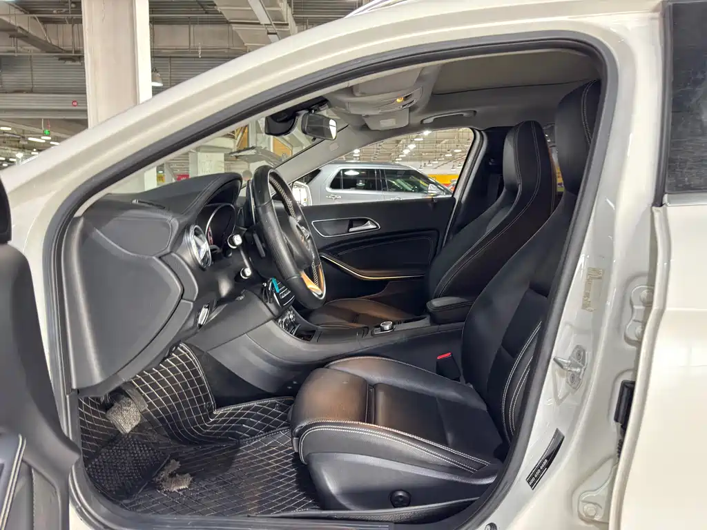Mercedes-Benz GLA — миниатюра 7