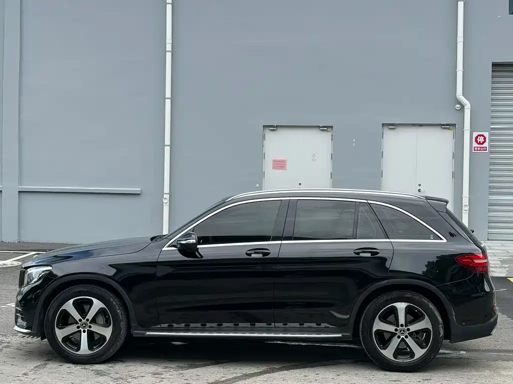 Mercedes-Benz GLC — миниатюра 7