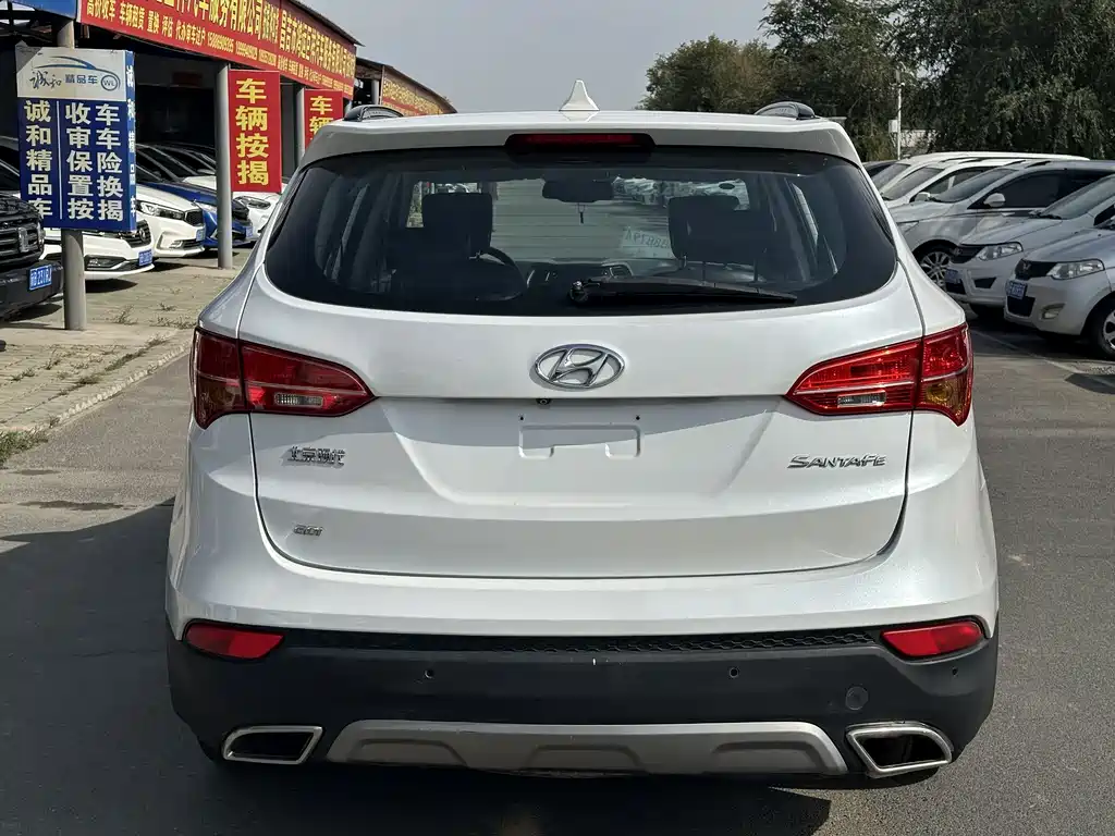 Hyundai Santa Fe — миниатюра 8