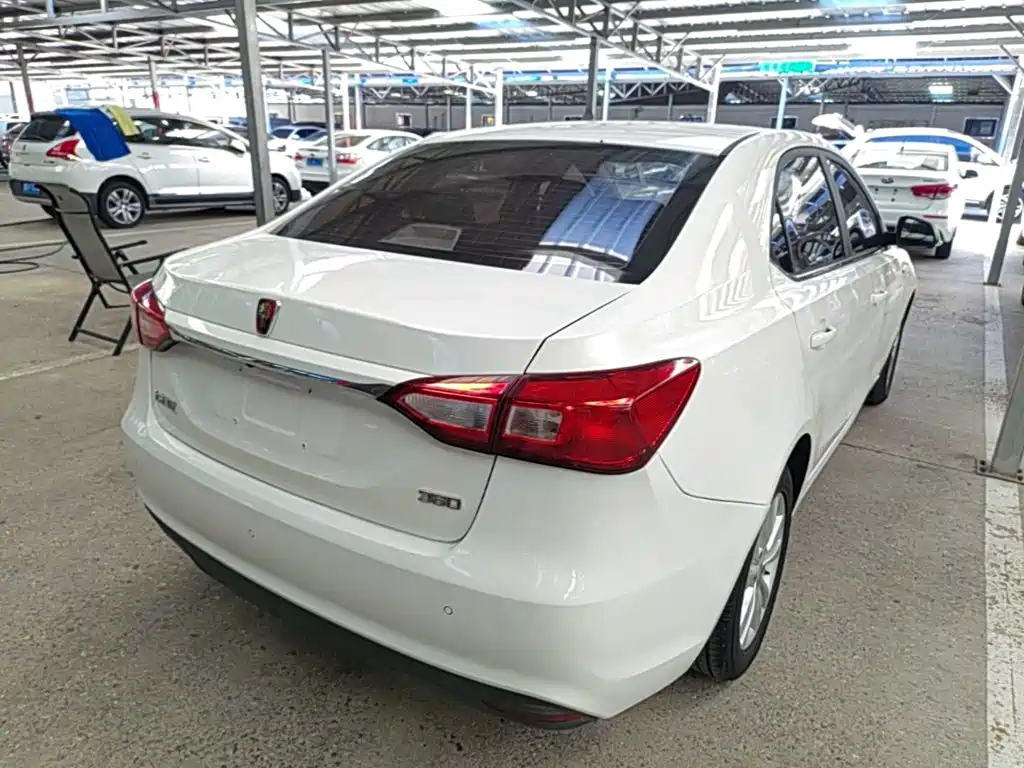 Roewe 360 — миниатюра 7