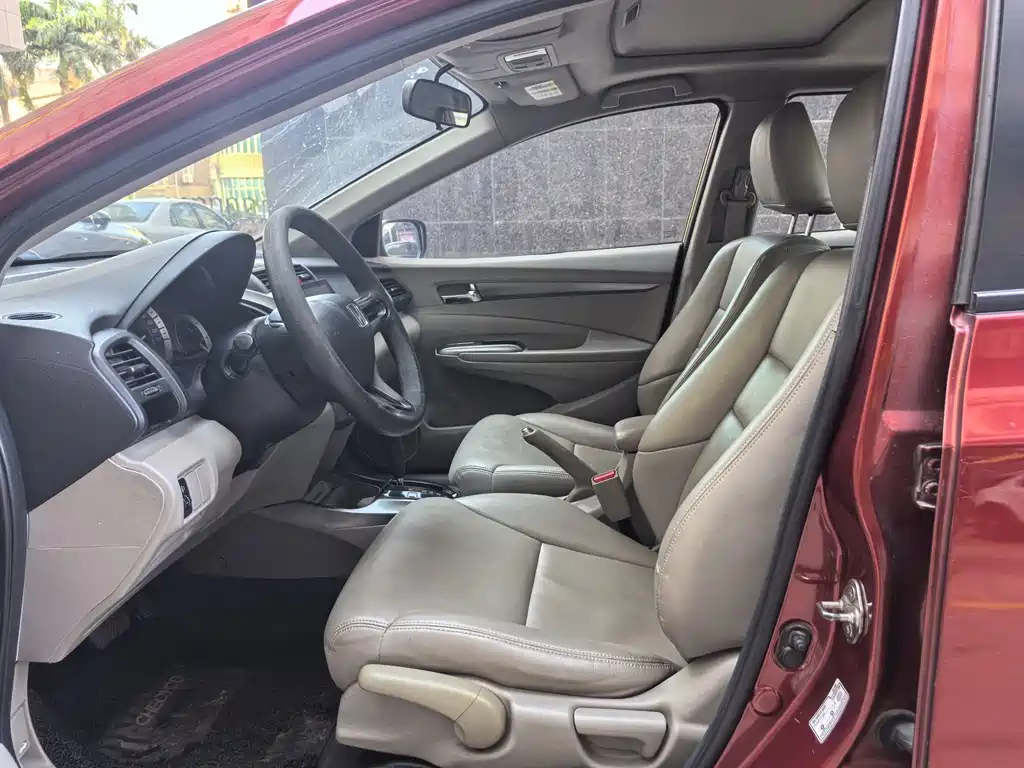 Honda City Classic — миниатюра 9