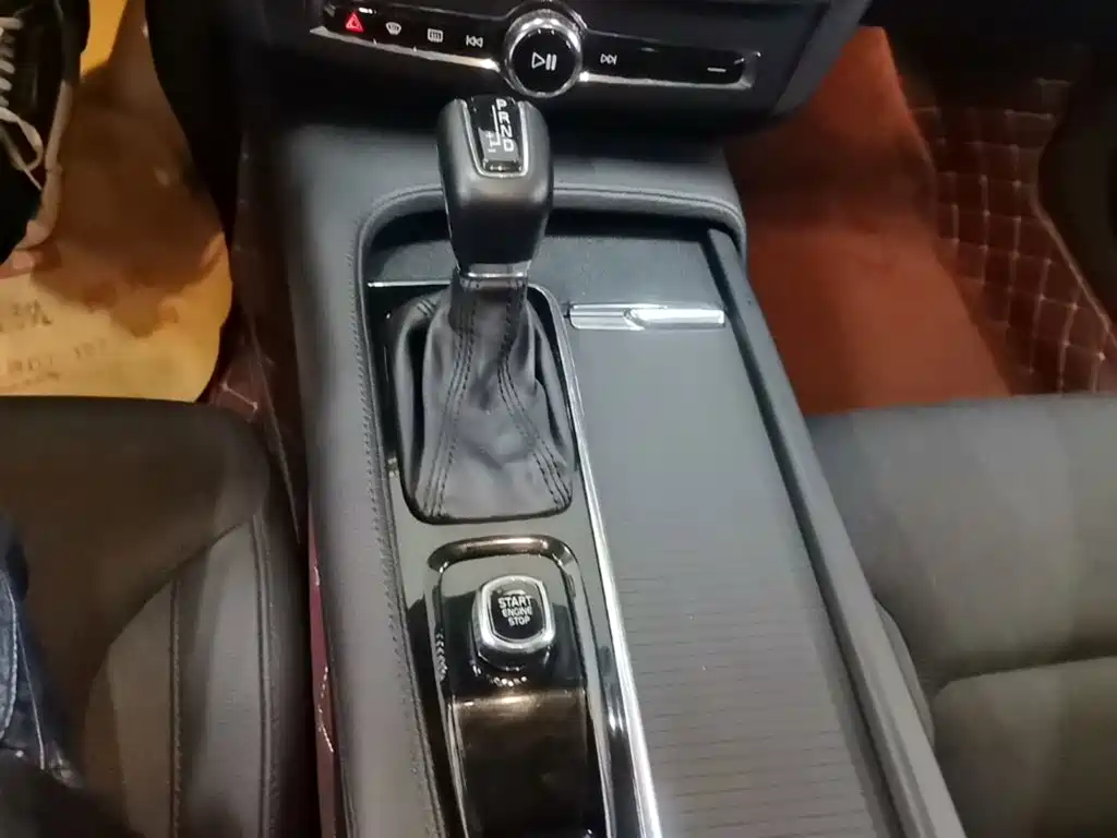 Volvo S90 — миниатюра 14