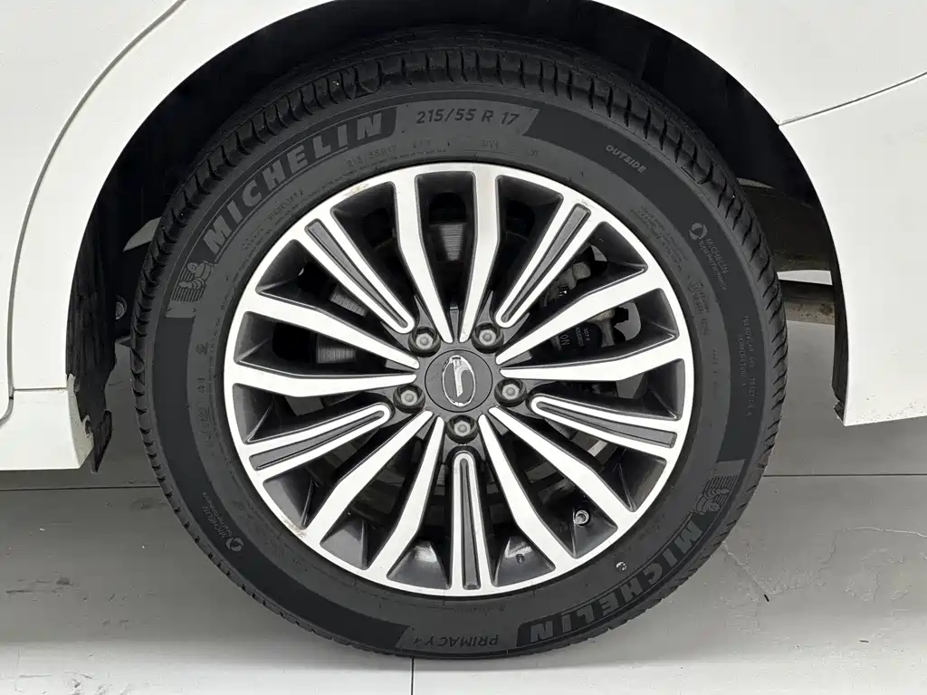 GAC Motor Trumpchi M6 — миниатюра 19