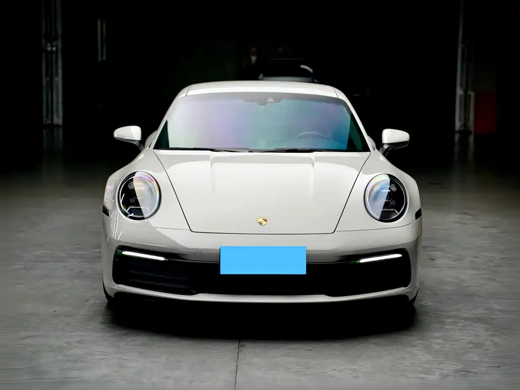 Porsche 911 2023 Carrera 3.0T