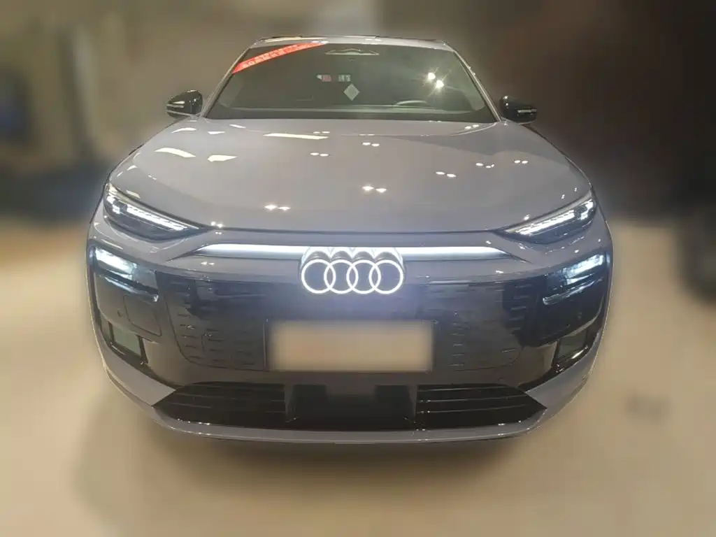 Audi Q6L e-tron — миниатюра 5
