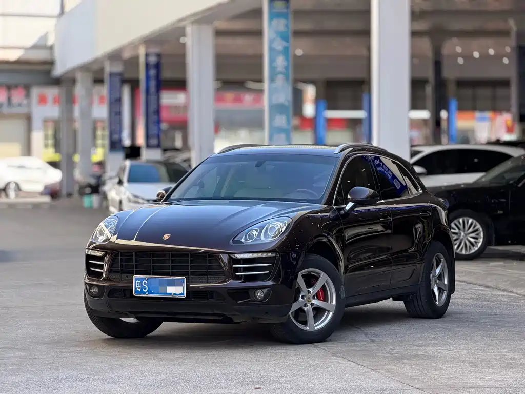 Porsche Macan 2015