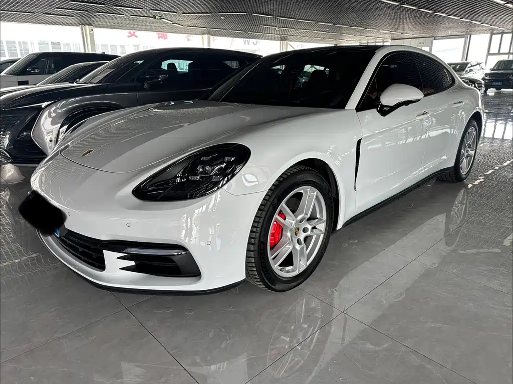 Porsche Panamera 2018