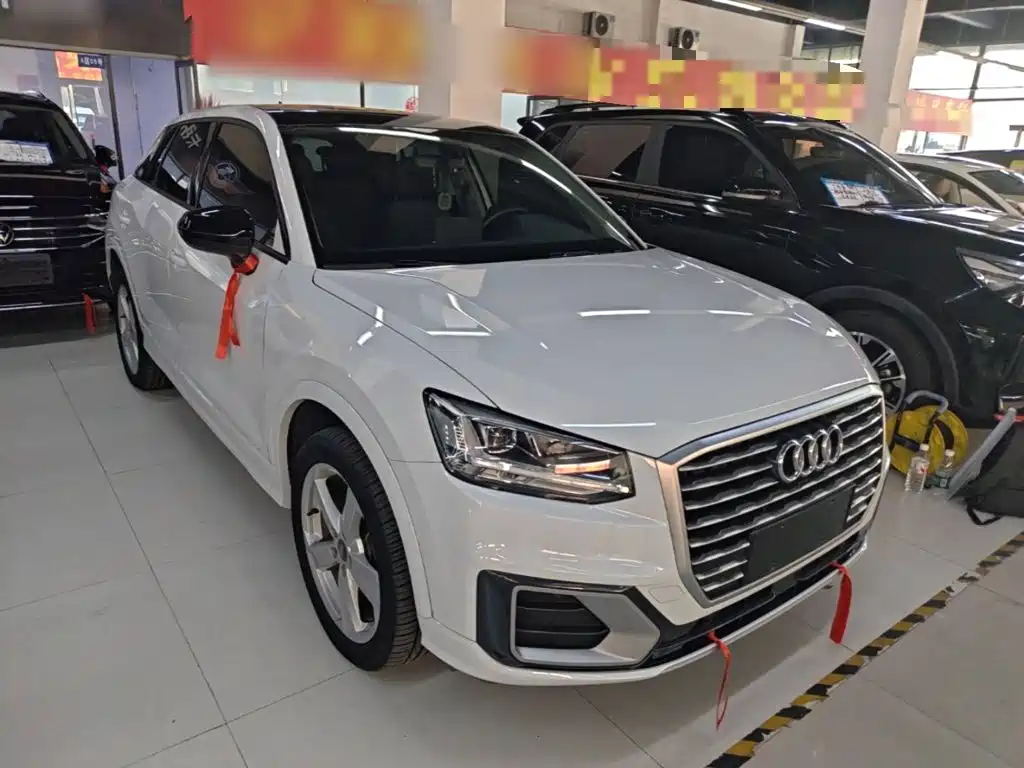 Audi Q2L — миниатюра 4