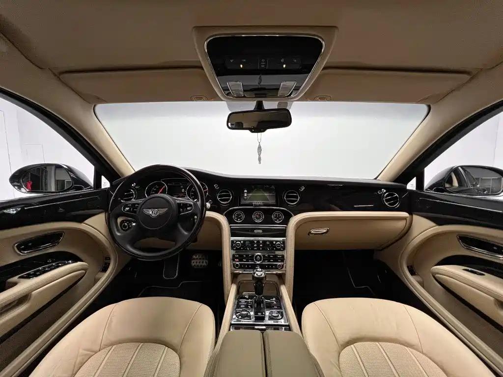 Bentley Mulsanne — миниатюра 13