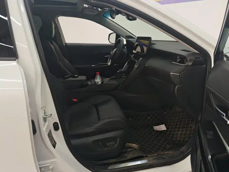 Toyota Venza — миниатюра 8