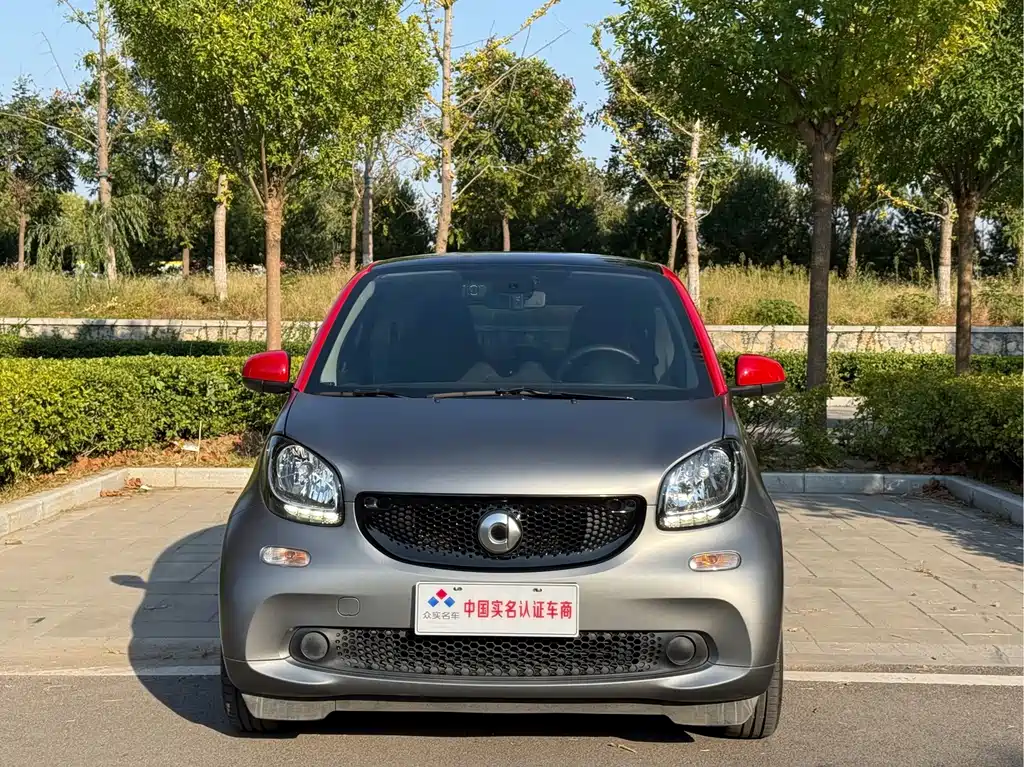 smart Smart Fortwo — миниатюра 2