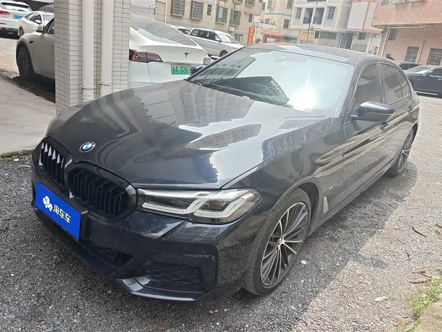 BMW 5 Series 2021