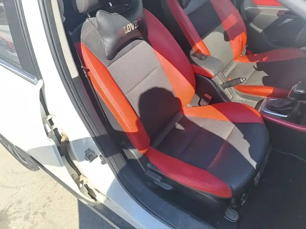 BAIC Senova X25 — миниатюра 25