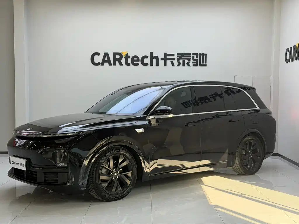 Li Auto L8