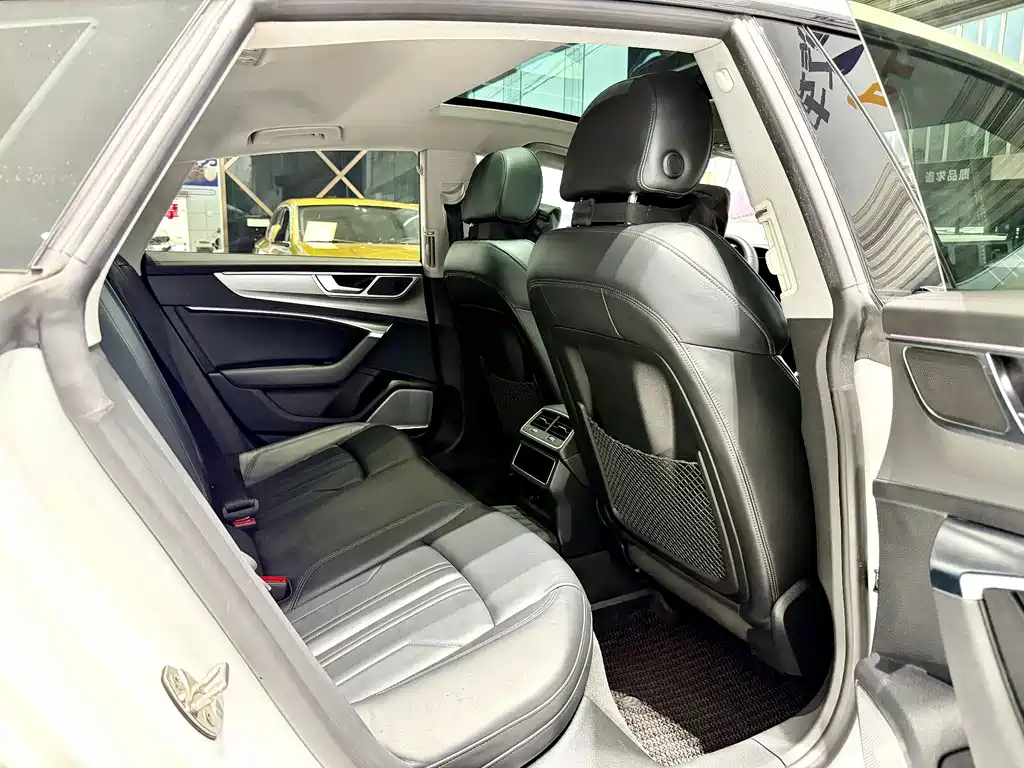 Audi A7 — миниатюра 12