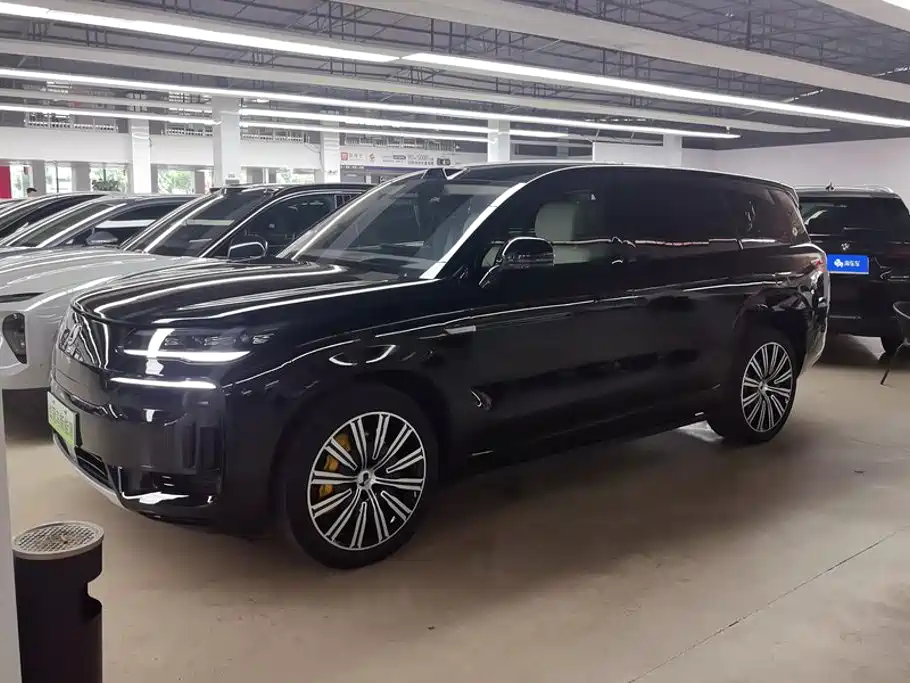 2025 Denza N9 - zdjęcie 1 z 16