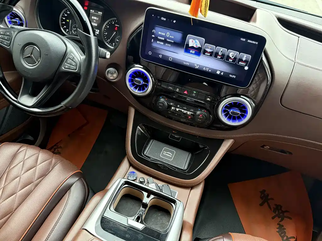 Mercedes-Benz Vito — миниатюра 18