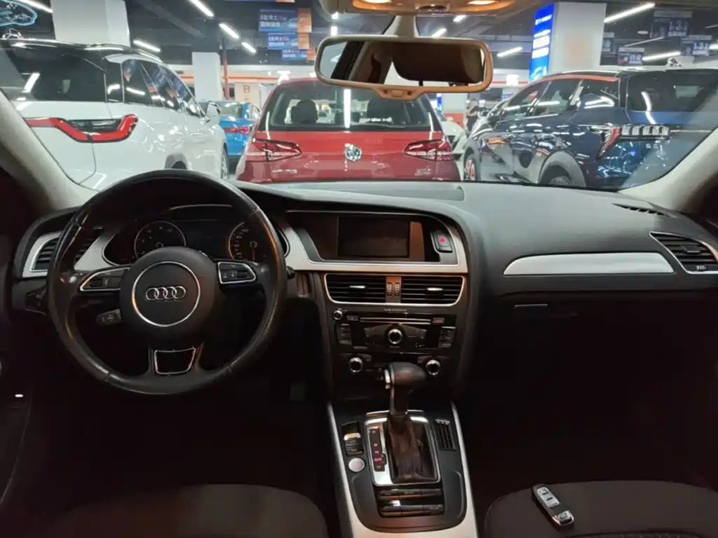 Audi A4L — миниатюра 10