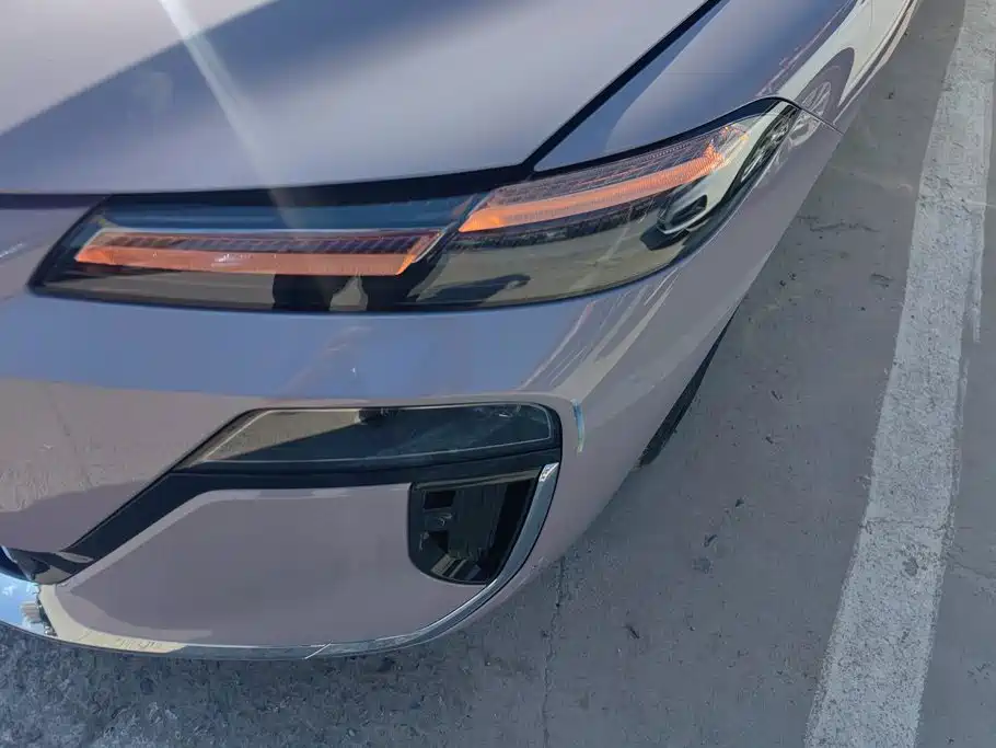 Roewe M7 DMH — миниатюра 5