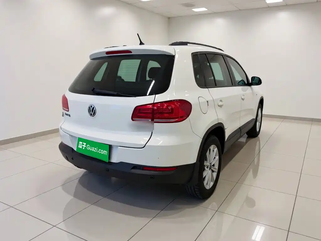 Volkswagen Tiguan — миниатюра 4