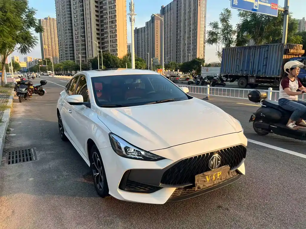 MG MG5 — миниатюра 3