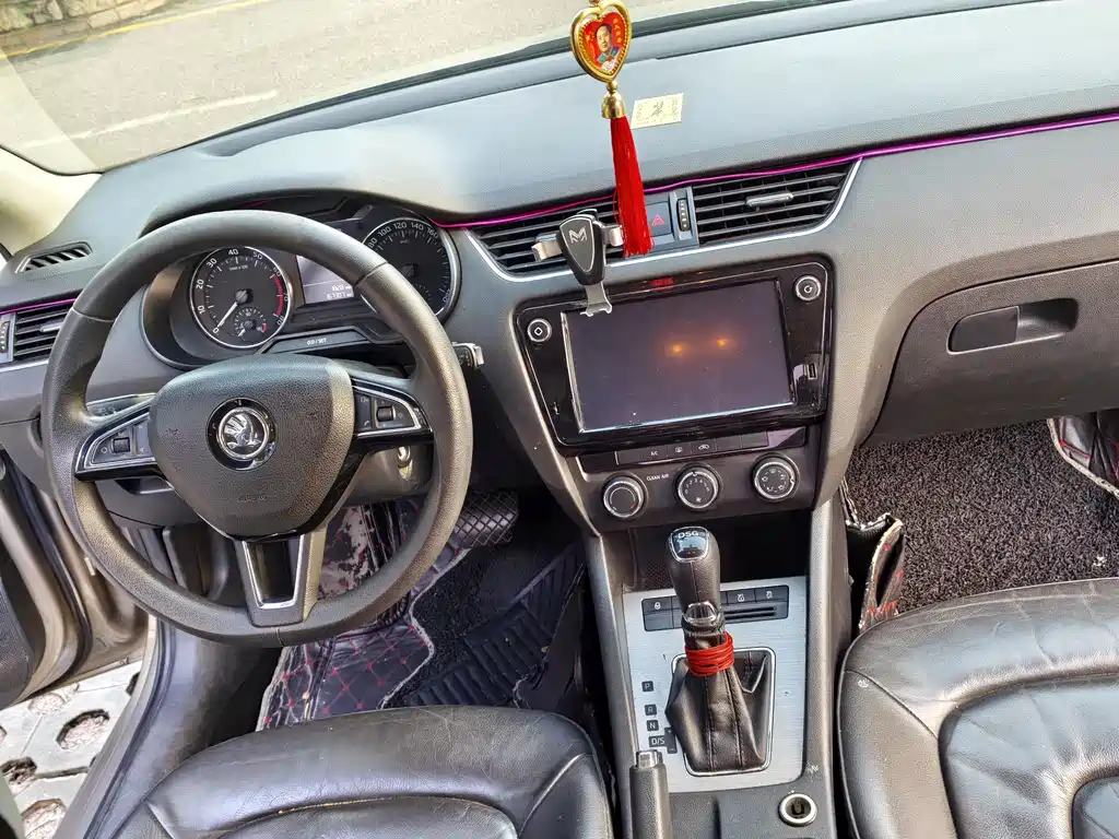 Skoda Octavia — миниатюра 6