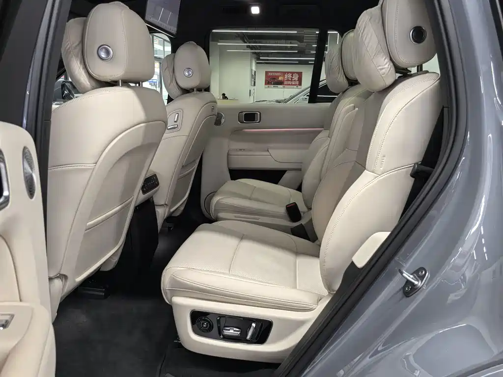 Li Auto Li L8 — миниатюра 8