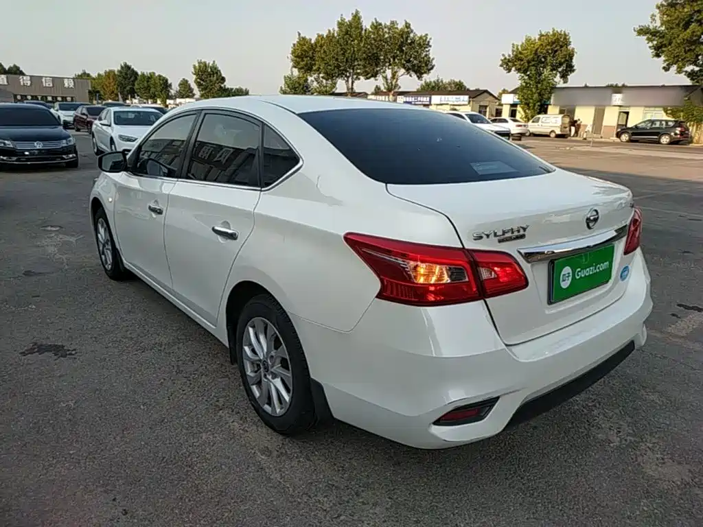 Nissan Sylphy — миниатюра 5